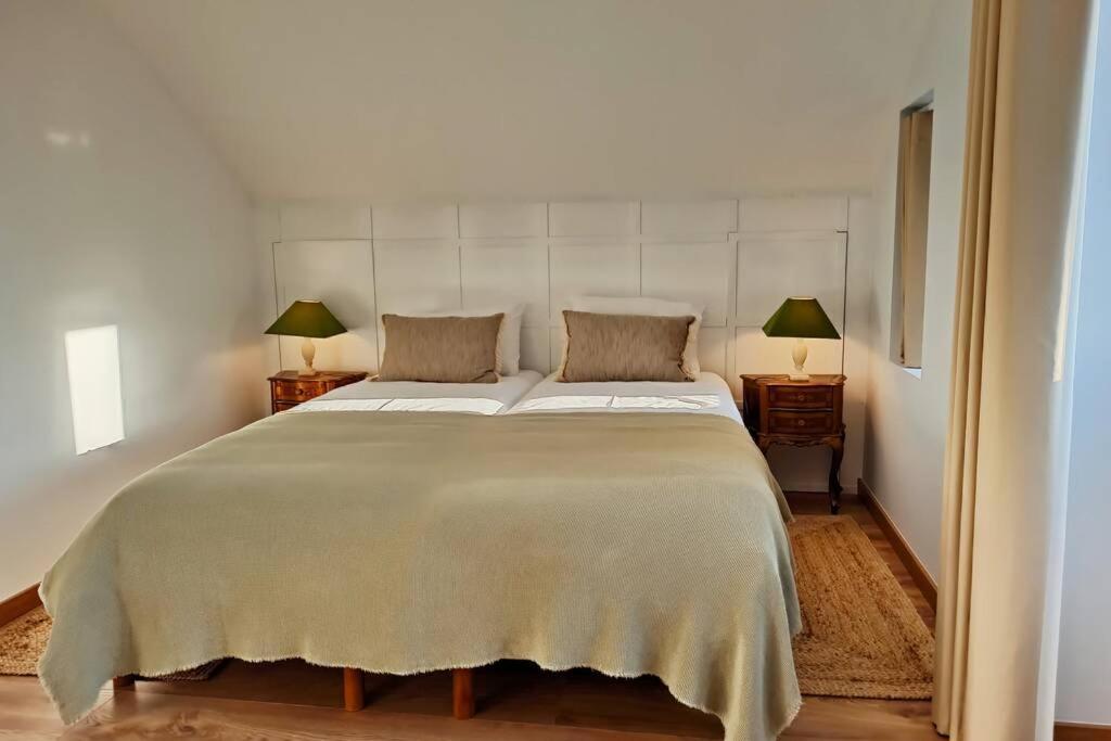 Tauria- Em Aldeia Medieval Villa